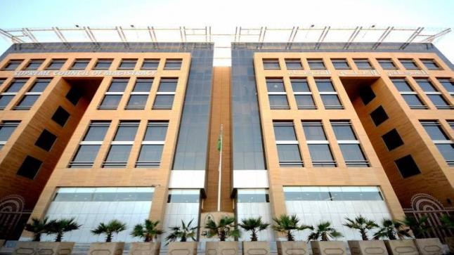 “الرياض”: إنهاء خدمات قاضيين لمخالفة أصول العمل القضائي