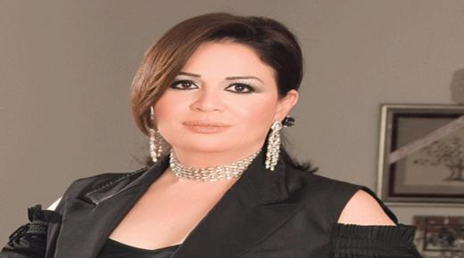 إلهام شاهين: محظوظة بعملي مع وحيد حامد .. “سيناريوهاته بترفع الفنان للسماء”