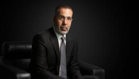 مدحت العدل: “معندناش إبداع في السينما .. ولو بقيت رئيس الزمالك هتوقف عن الكتابة”